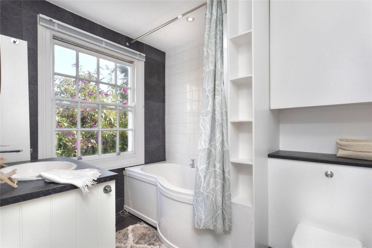 Charming Cottage & Garden - Central Brighton! Exterior photo